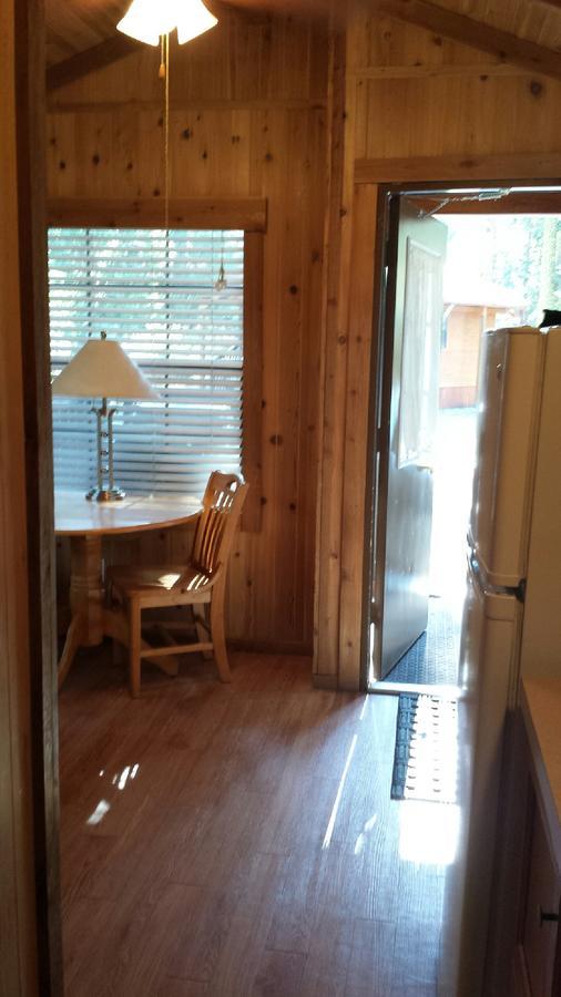 Snowflower Camping Resort Cabin 3 Emigrant Gap Kültér fotó